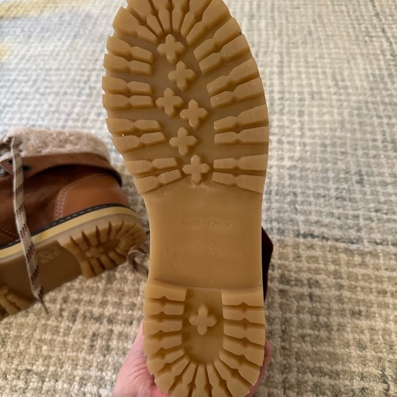 See by Chloe Eilieen Shearling Trimmed suede and leather ankle boots in Tan. - Picture 5 of 5